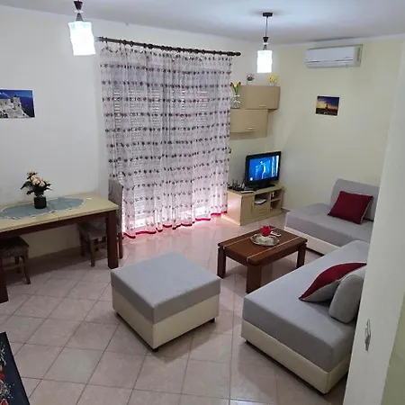 Apartmán Me Qera Lungomare Dejvid By The Sea