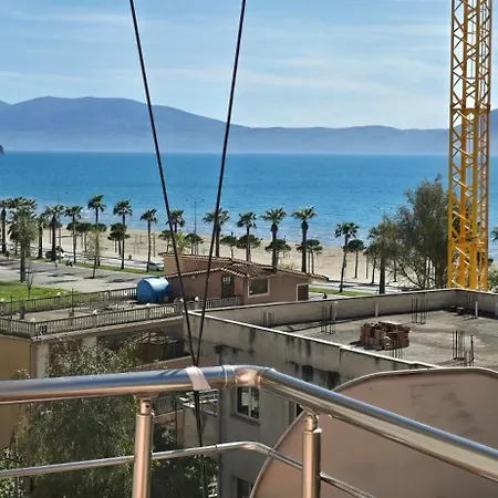 Me Qera Lungomare Dejvid By The Sea Vlore