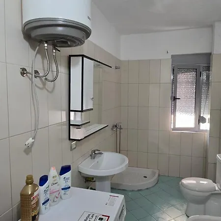 Me Qera Lungomare Dejvid By The Sea Apartment Vlore