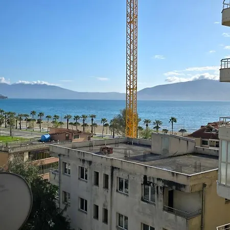 Me Qera Lungomare Dejvid By The Sea Apartmán Vlorë