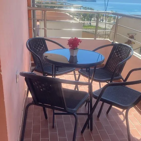 Apartmán Me Qera Lungomare Dejvid By The Sea *